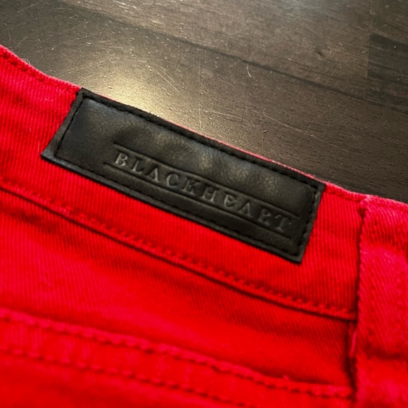 Red Blackheart jean shorts size 0 - Picture 3 of 4